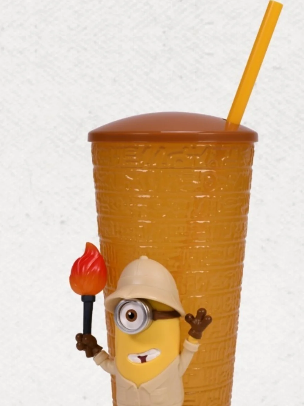 Minions & Monsters Light Up Cup